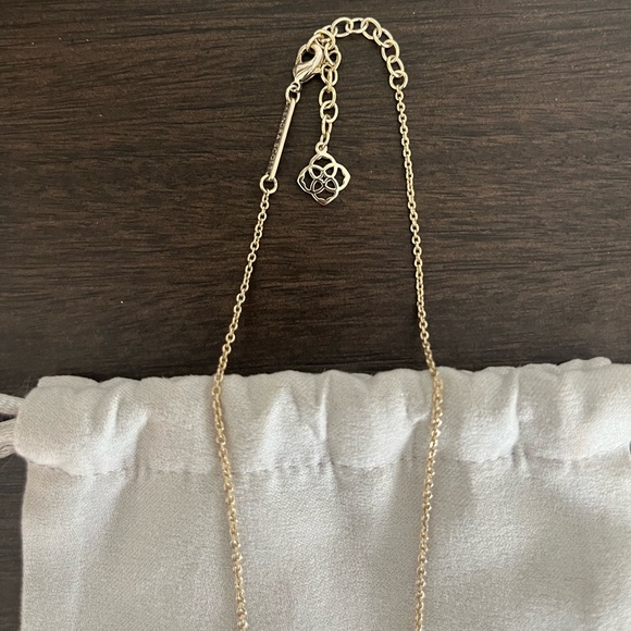 Kendra Scott Blue Pendant Necklace - Picture 2 of 3